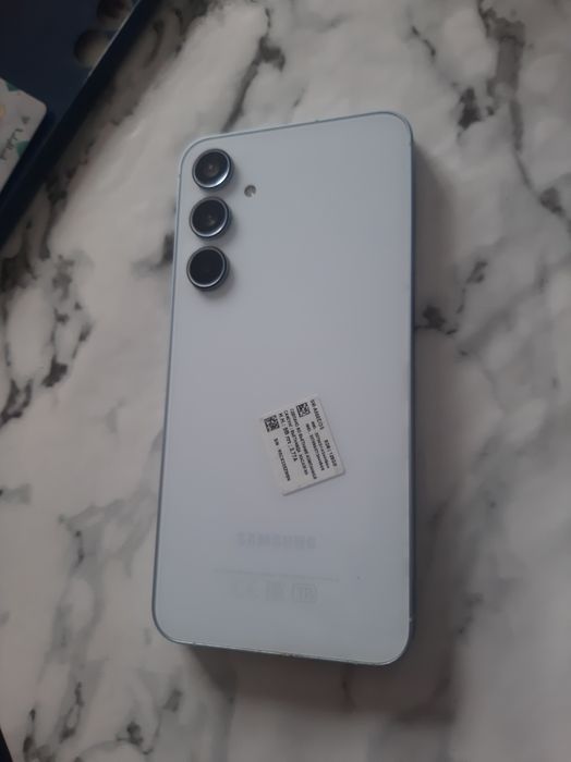 Samsung A 55 8G 128  tel sotiladi