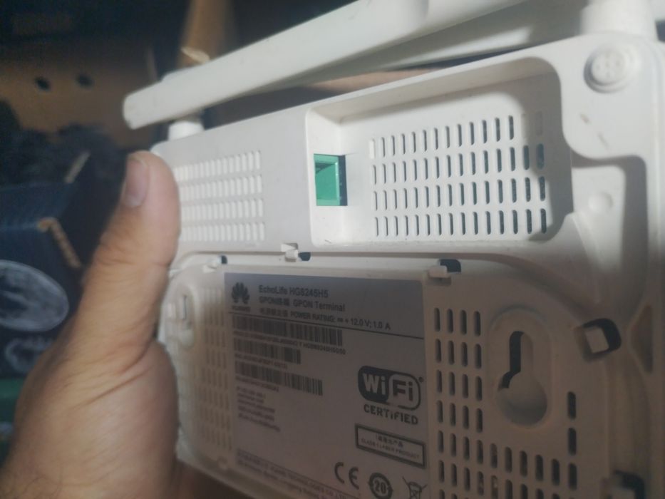 Router Huawei Echolife  HG8245H5