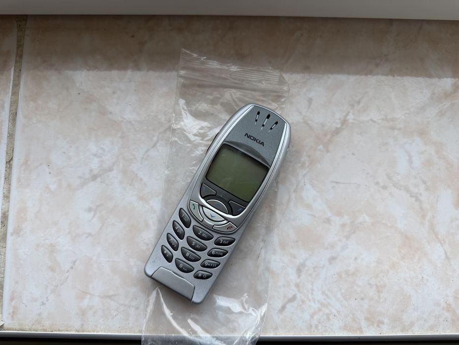 Nokia 6310i original, in stare foarte buna! Meniu in limba romana!