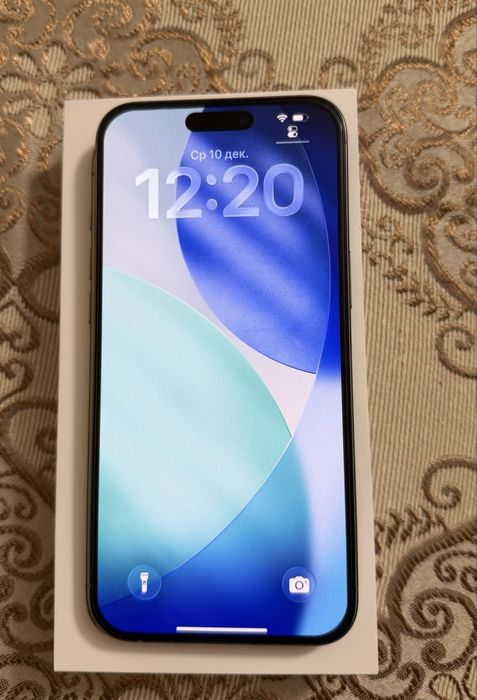 Продам 15 про макс 256 гб