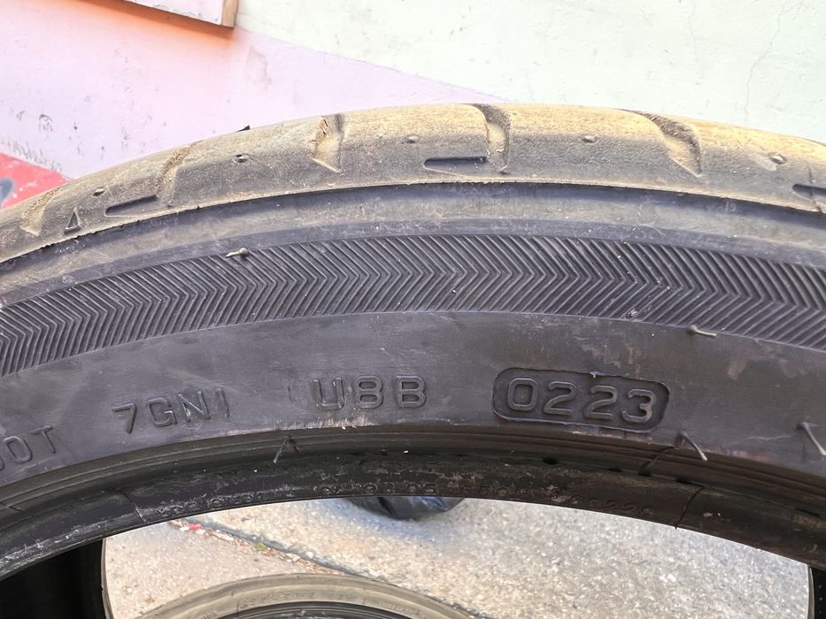 Anvelope de vara 235 40 19 dot 2023