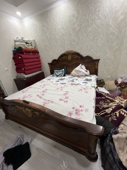 Екі адамдық үлкен кровать сатылады