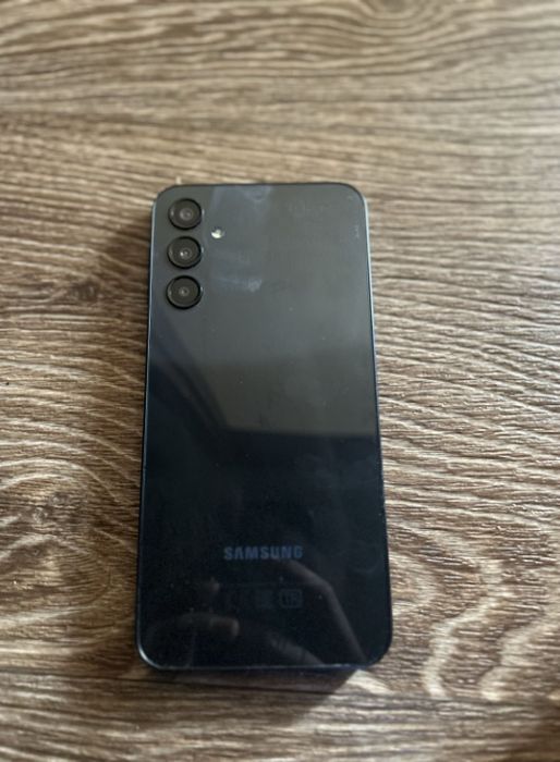 Samsung galaxy A24.