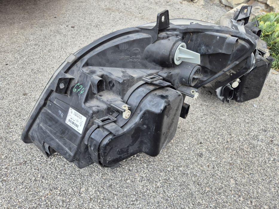 Ляв десен фар Мерцедес Спринтер фарове Mercedes Sprinter