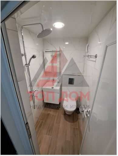 Дава се под наем Тристаен апартамент в Варна, Цветен квартал - 86 кв.м за 663 € - Снимка #4