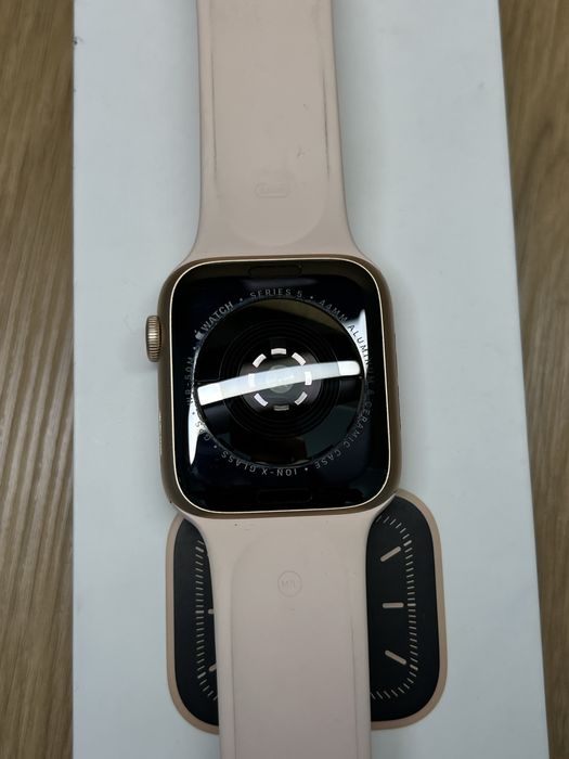 Apple Watch Series 5 44mm