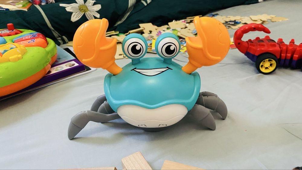 Lot mare de jucării