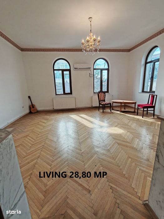 Apartament minunat cu 5 camere superbe, 120 mp, in vila P+2+M
