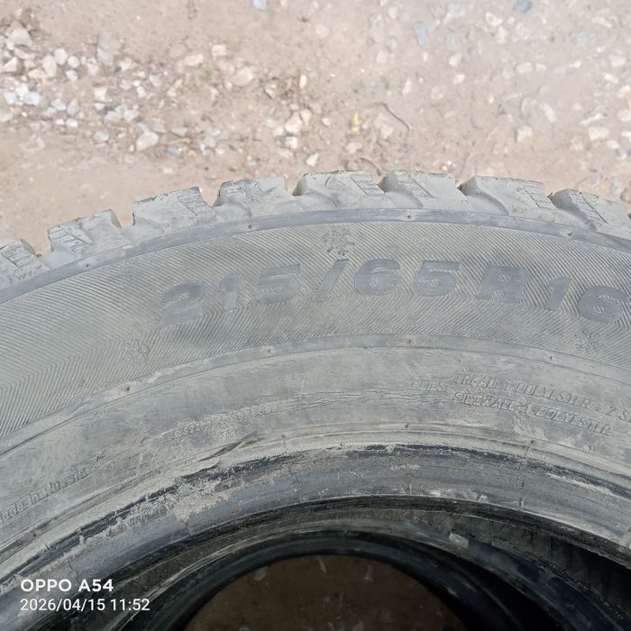 Продам шыни 215/65/16