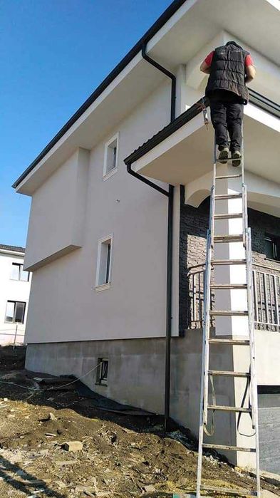 Construcții,,jgheaburi dintr-o bucata