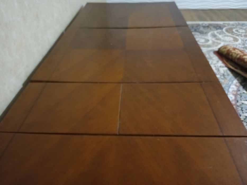 Обеденный стол от 3 до 4 метра