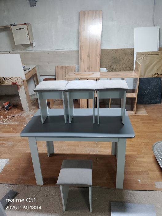 Кухонные столы для дома