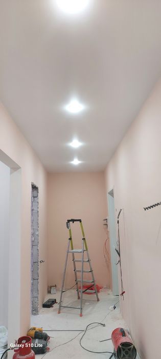 "Выравниваю стены под шпаклёвку/обои/плитку."