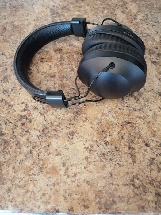 Безжични слушалки