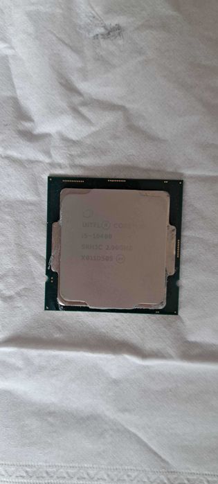 Процесор i5-10400