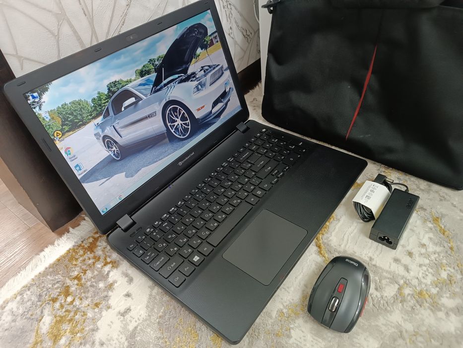 НОУТБУК Acer, мышка и сумка.