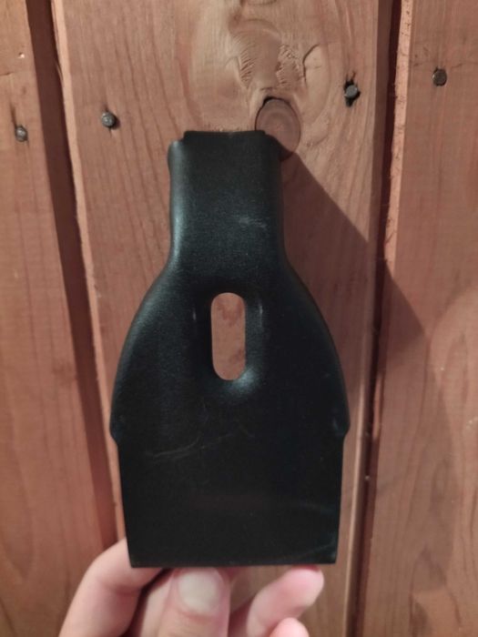 Захватки напречни греди за прозорците