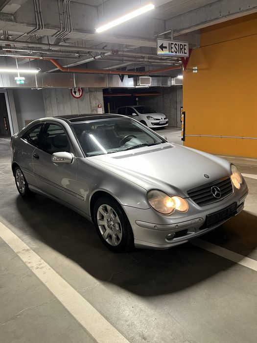 Mercedes-Benz C 180