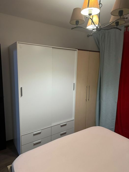 Inchiriez apartament