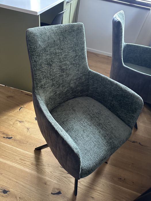 Трапезни столове- въртящи, тип кресло