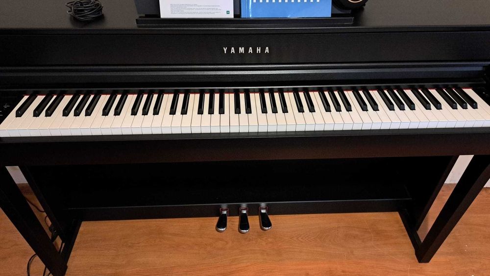 Pianina Digitala Yamaha CLP 735 *DOAR CLUJ*