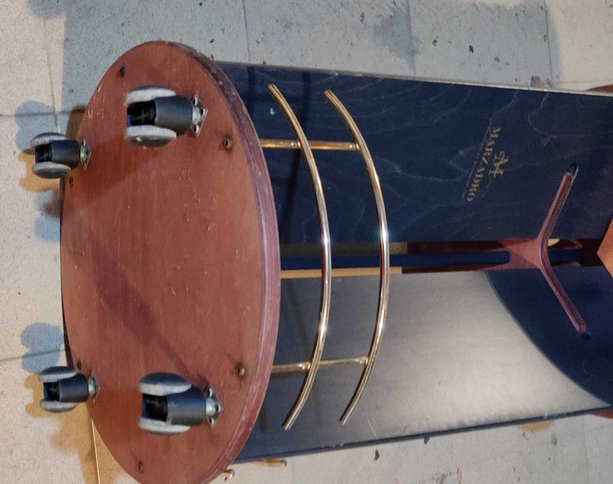 Масичка/барче за презентация MARZADRO