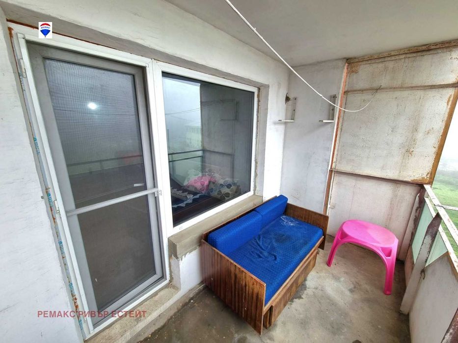 Двустаен апартамент за продажба кв. Чародейка Север