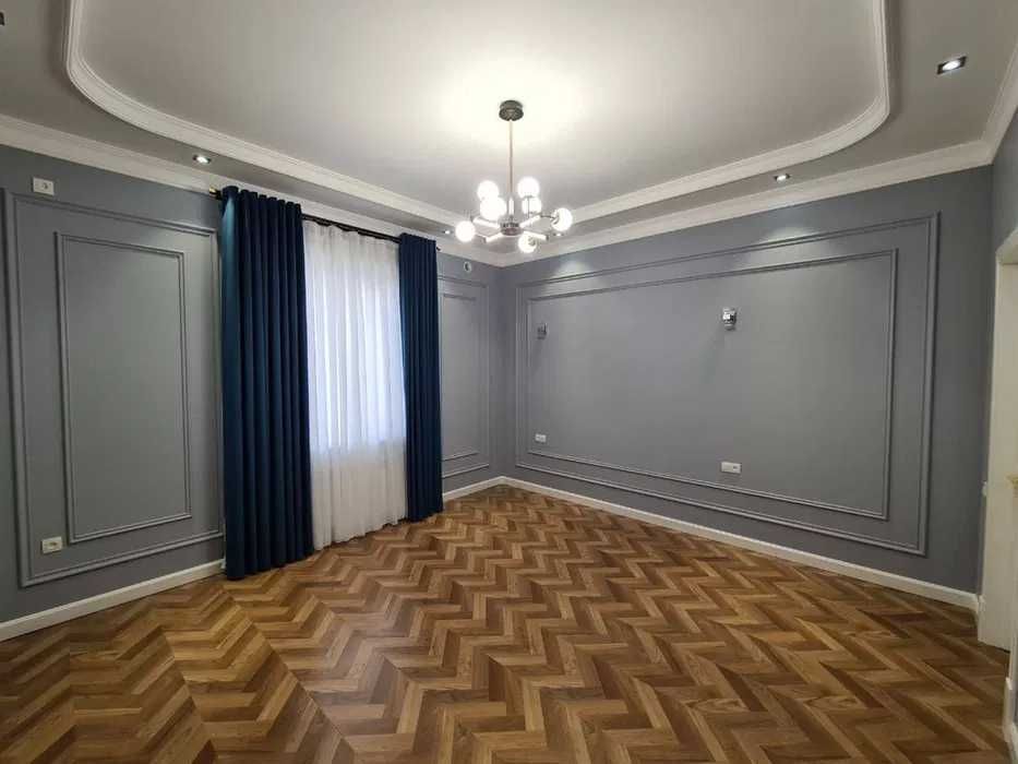 Sialkovskiyda 3 + 1 sotok Uy Sotaman. Продаю Дом 3сот +1 Циалковский