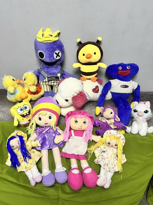 Продам игрушки и куклы