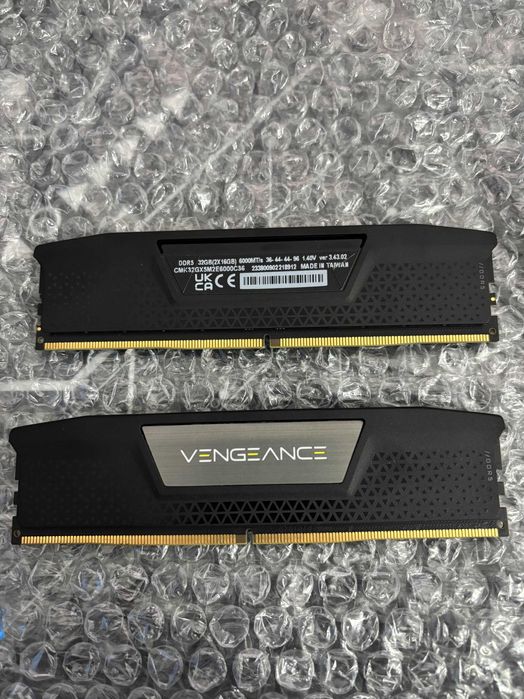 Memorie RAM Corsair Vengeance DDR5 32GB (2x16GB) 6000MHz CL36 NOI