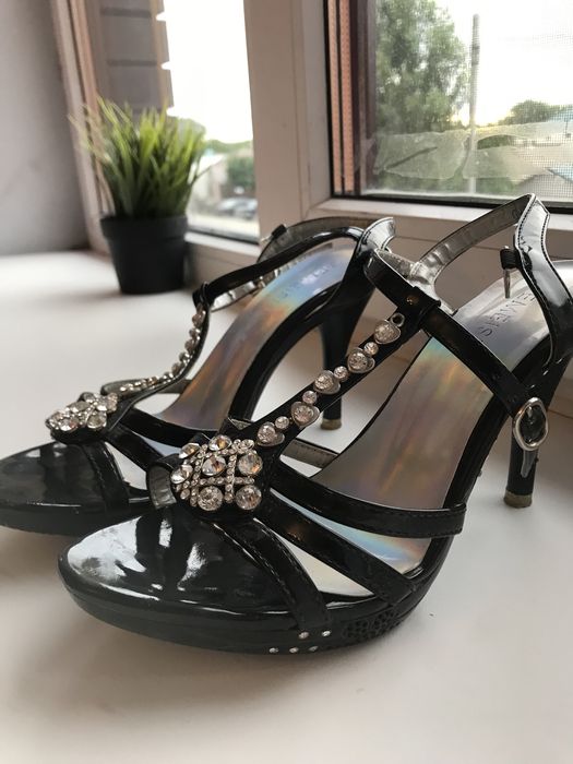 Черные вечерник туфли