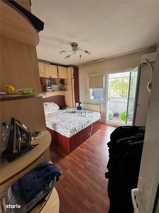 Apartament 4 camere Hol H Bld. Brancoveanu,
