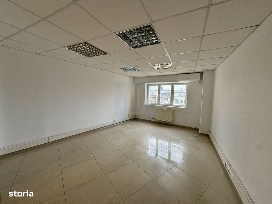 Spatiu de birouri 30mp de inchiriat in zona *Piata Unirii*
