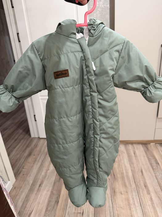 Детский весенний комбинезон