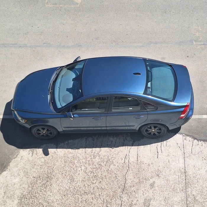 Vand sa schimb Volvo s40 Model 2005