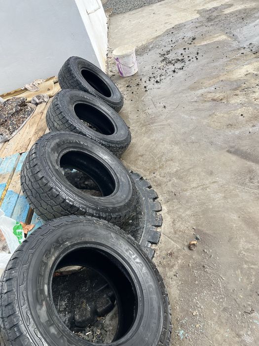 Б/у покрышка 265/70/16, в нормальном состоянии