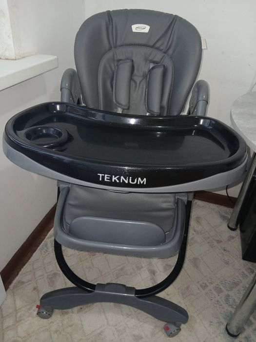 Продам стульчик для кормления