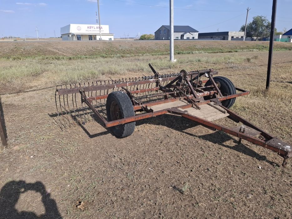 Продам технику  трактора комплект