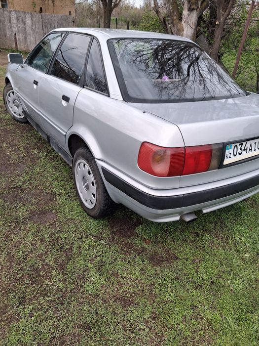 Продам авто ауди 80 б4