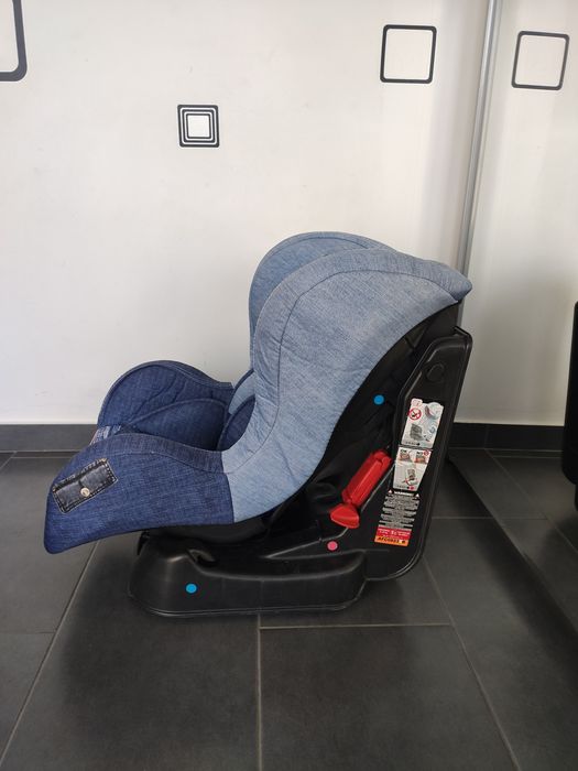 Scaun auto Disney Minnie Mouse pentru copii intre 0 și 18 kg