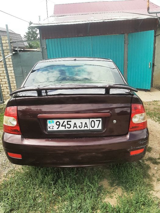 Продам Приору хэтчбек