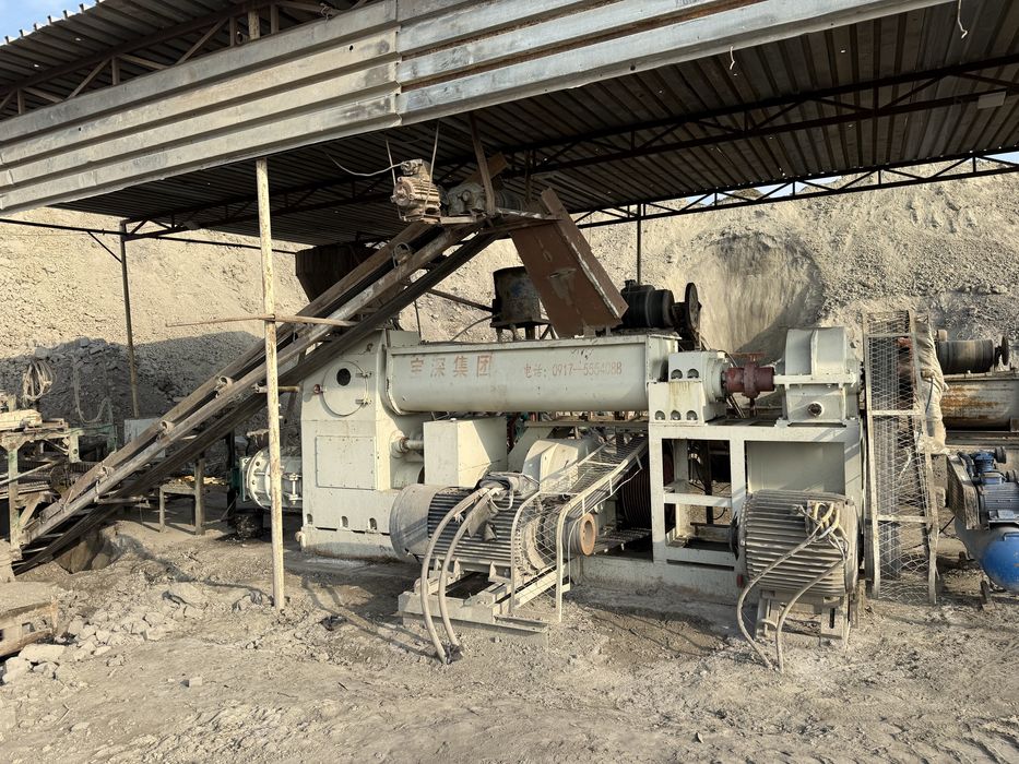 Gisht zavod sotiladi. кирпич заводи сотилади. 50/50 пресс баошен