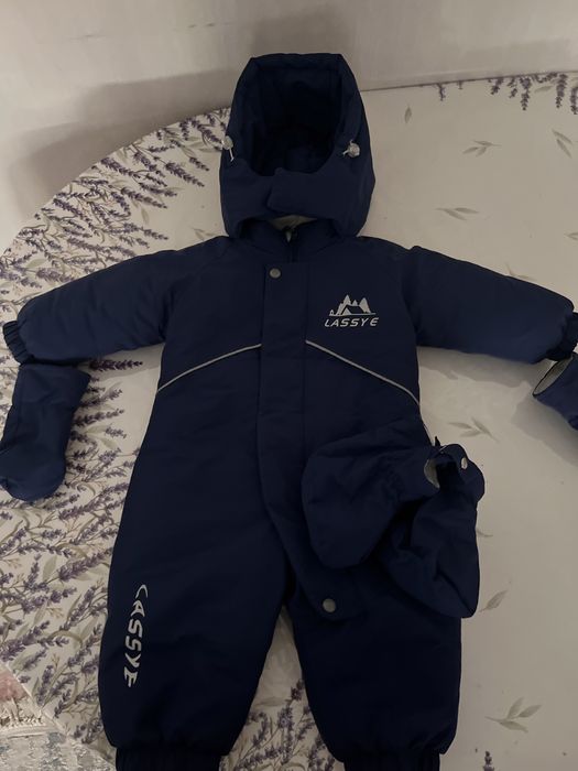 Продам зимний комбинезон