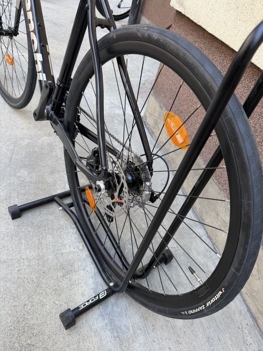 Шосеен велосипед Bianchi Via Nirone 7 Disc (Shimano 105)