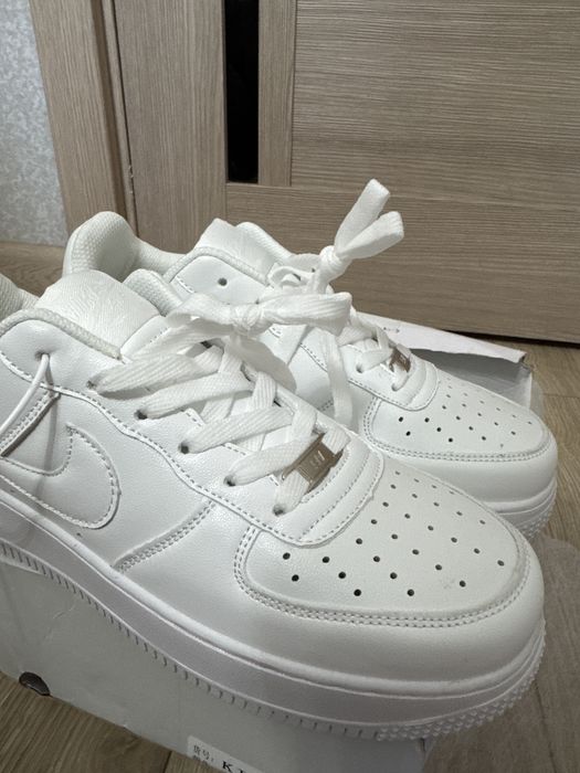 Кроссовки Nike Air Force 1