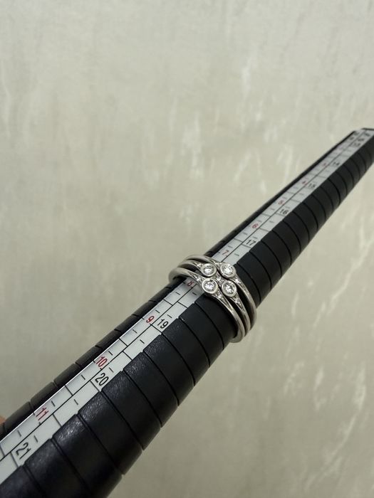 Inel Zancan Aur  18 k cu Dianante naturale