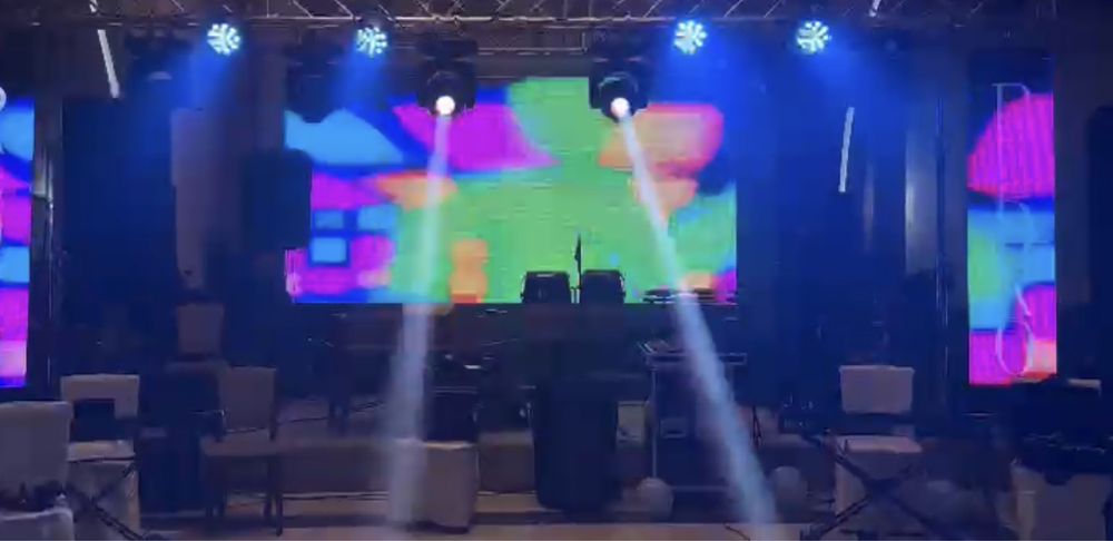 dj botez dj majorat  dj nunta lumini cantareti foto video  fum greu