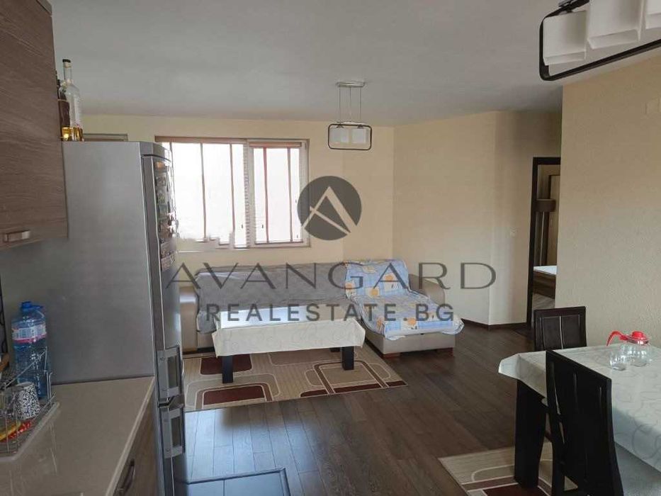 Продава се Тристаен апартамент в Пловдив, Кършияка - 101 кв.м за 2862 €/кв.м - Снимка #1