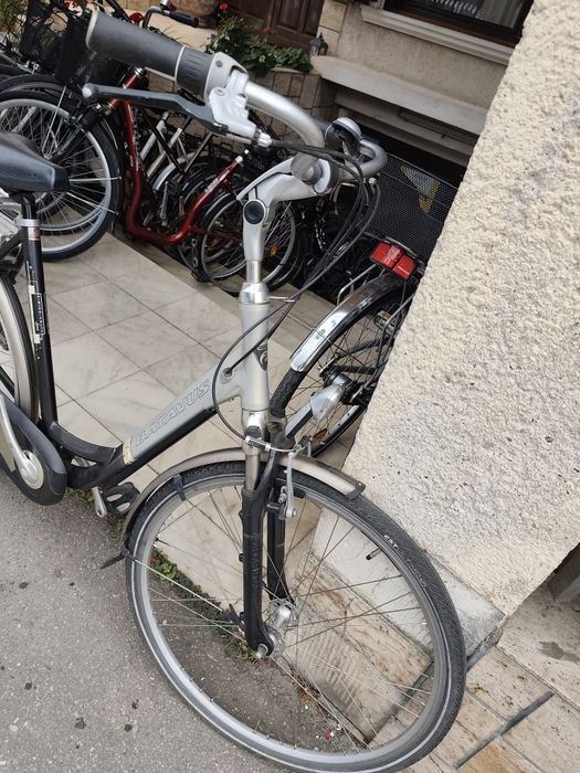 Batavus 28,7 vit, Alu excelentă