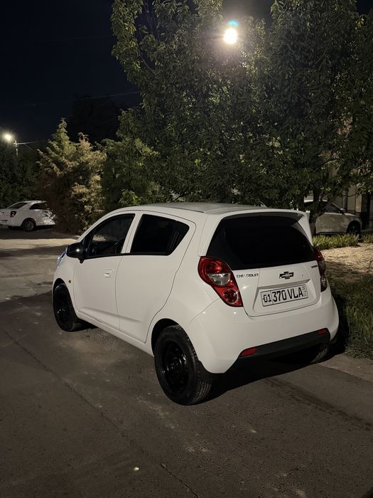 spark sotiladi 1 poz